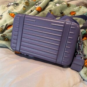 Elegant Lavender Crossbody Bag